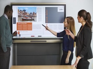 tips-to-use-interactive-flat-panel-display-in-school-office-1024x680
