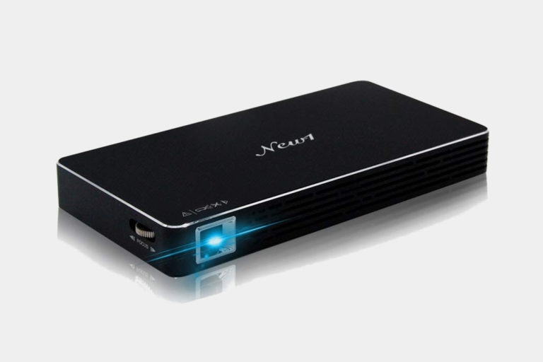 new1 portable projector for schools